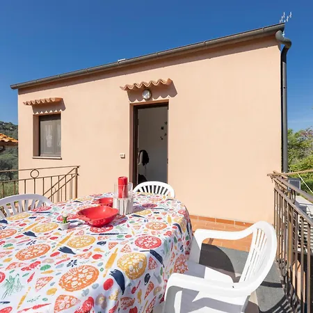 Casetta Ginevra Country & Modern - Goelba 费拉约港