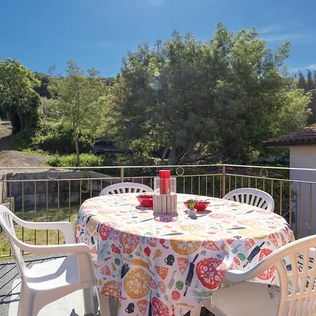 Casetta Ginevra Country & Modern - Goelba 度假居 费拉约港